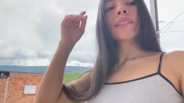 Dancing Naked - Vũ điệu khoe mông nóng bỏng, mở trọn mọi giác quan