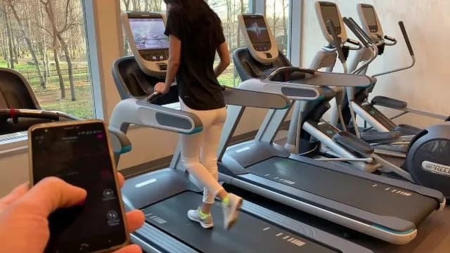 Masturbation Công Khai Với Lovense (Lush) Phần 3 Tại Phòng Gym