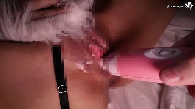 Shaved Beauty Gets Doggystyle - Quyến Rũ Bốc Lửa 2025