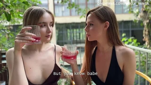 Threesome Sướng Vợ Mới Gặp: Chàng Trai May Mắn và Hai Chị Em 19 Tuổi