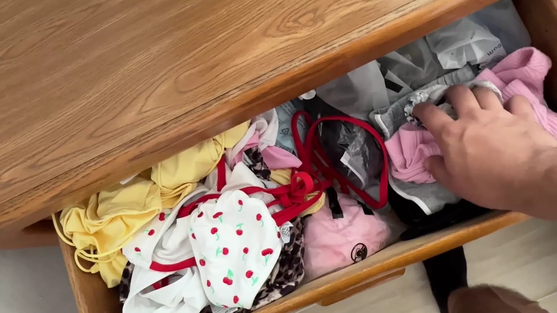 Khoảnh Khắc Nồng Nàn Với Cô Con Gái Goth Bỏng Mẩy - Baphi Babi Hấp Dẫn