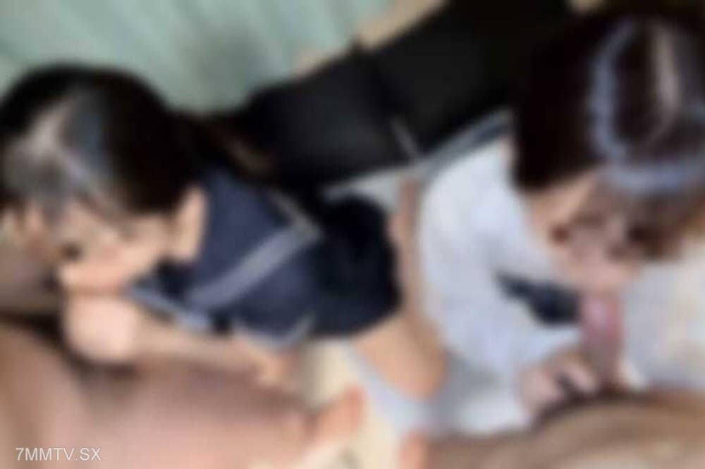 Cô Gái 19 Tuổi Đẹp Như Thiên Thần Mất Kiểm Soát 4P - FC2 2025